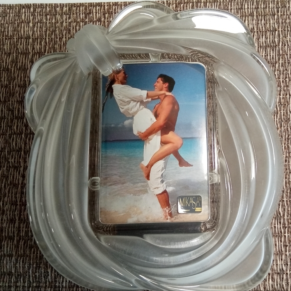 Love Knot Frosted Picture Frame New Vintage Circa 1992-2003 🥂Wedding Honeymoon